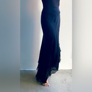Carmen Marc Valvo silk long layered skirt